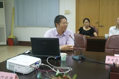华南理工大学贾德民教授一行来校指导交流