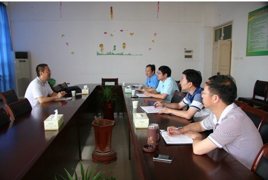 “智能数字动力系统技术与战略型新兴产业”研讨会在校召开