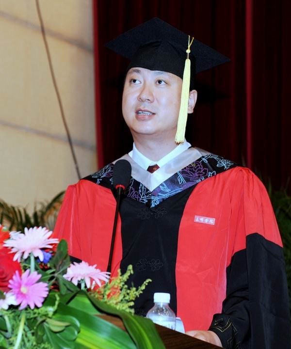 三明学院隆重举行2012届本科生毕业典礼