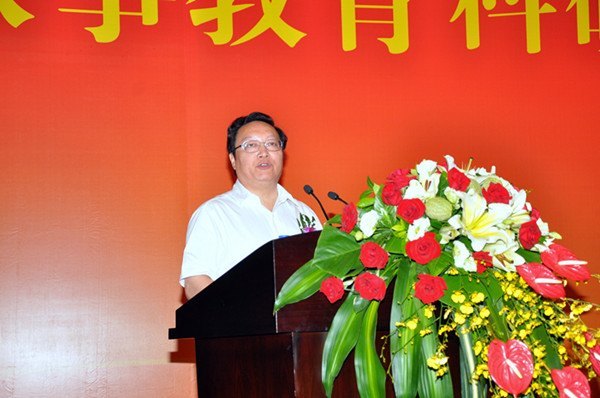 邓子基教授从教65周年暨90华诞在厦大举行--马国防书记应邀出席寿辰庆典