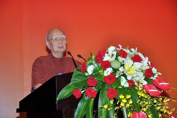 邓子基教授从教65周年暨90华诞在厦大举行--马国防书记应邀出席寿辰庆典