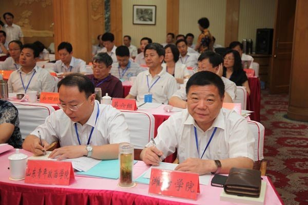 全省高校2011年人才工作目标责任制考核潍坊学院获优秀