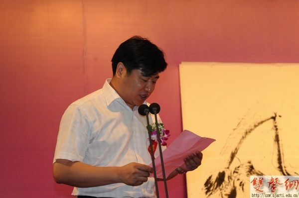 �������硪���������黭׭��չ�����Ͼ�¡�ؿ�Ļ