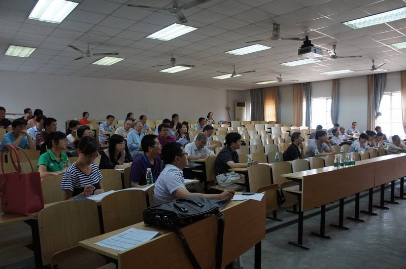 新生导学课课程建设研讨会顺利举行