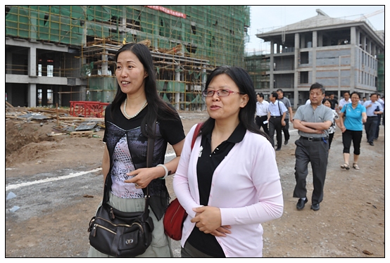 晋中学院正处级干部参观正在建设中的新校区