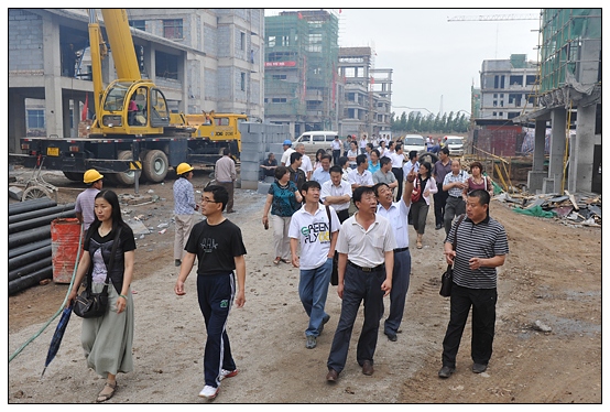 晋中学院正处级干部参观正在建设中的新校区