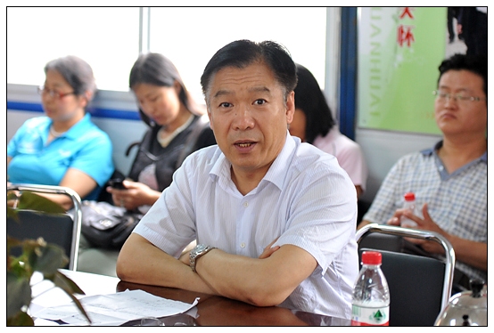 晋中学院正处级干部参观正在建设中的新校区