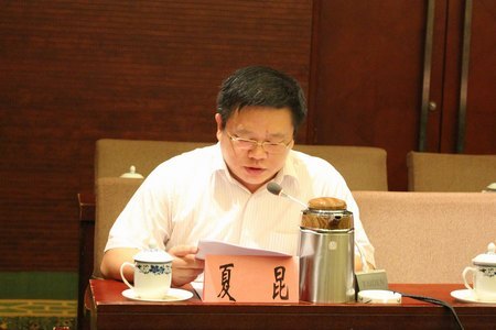 夏昆教授在全省教育系统创先争优先进基层党组织和优秀共产党员代表座谈会上发言