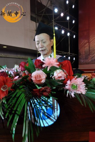 【组图】江汉大学文理学院2012届毕业典礼暨学士学位授予仪式