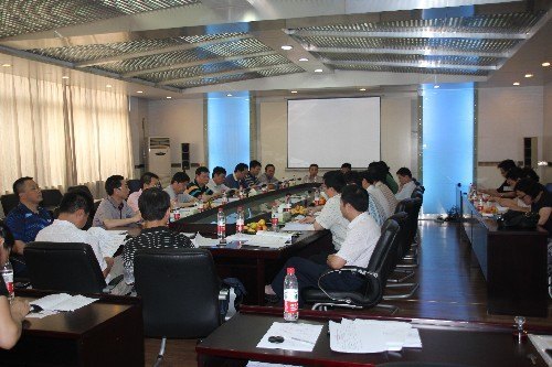 湖北工业大学召开学术委员会2012年度第一次全体会议
