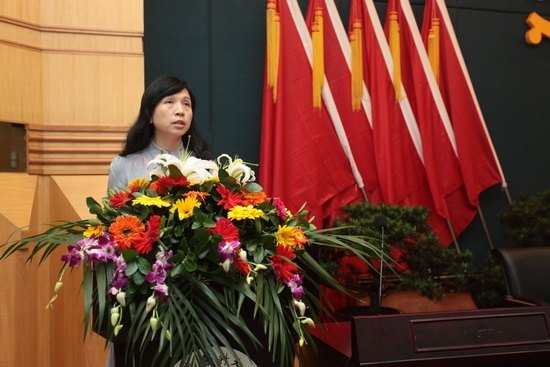 学校隆重举行2010-2012年创先争优活动总结表彰大会