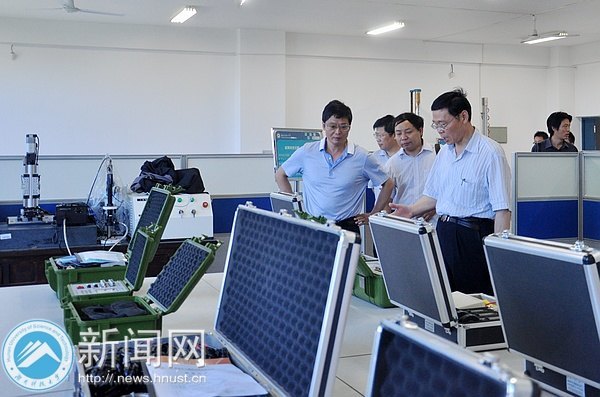 大连理工大学郭东明院士来湖南科技大学指导工作