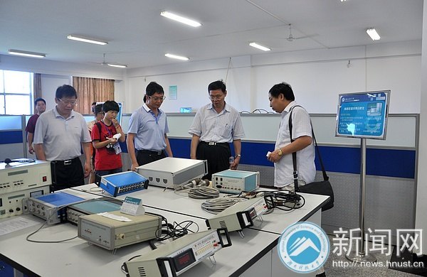 大连理工大学郭东明院士来湖南科技大学指导工作