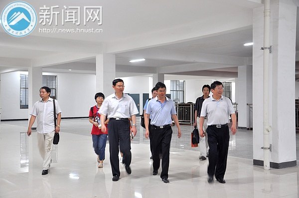 大连理工大学郭东明院士来湖南科技大学指导工作