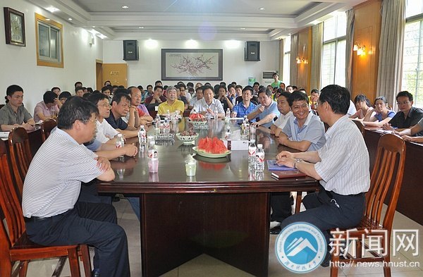 大连理工大学郭东明院士来湖南科技大学指导工作