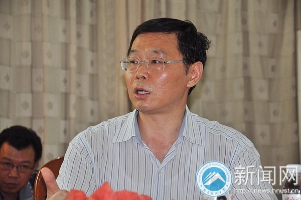 大连理工大学郭东明院士来湖南科技大学指导工作