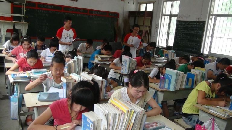 ������ѧ�������Ӹ����Ͽ�չ�������ʵ��