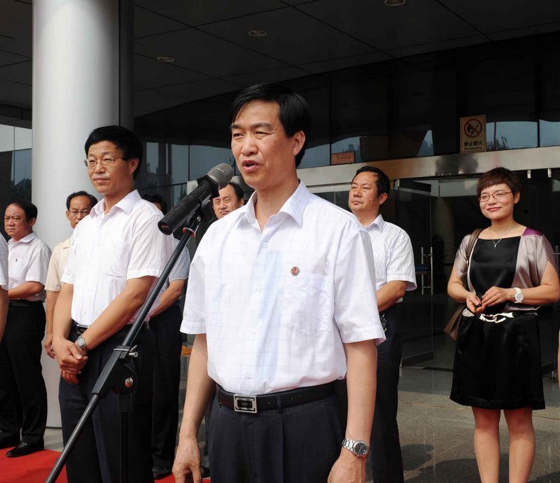滨州学院举行2012年大学生暑期社会实践出征仪式