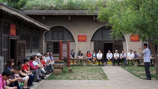 学校中层干部首期延安培训班顺利结业