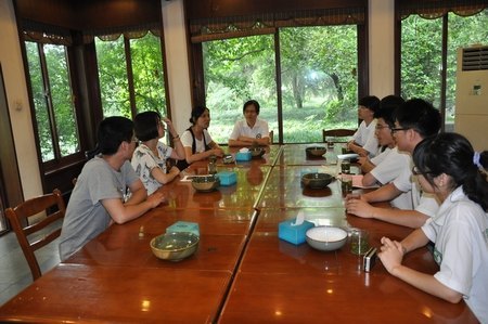 绿色长征10:长江流域团关注西湖水资源状况