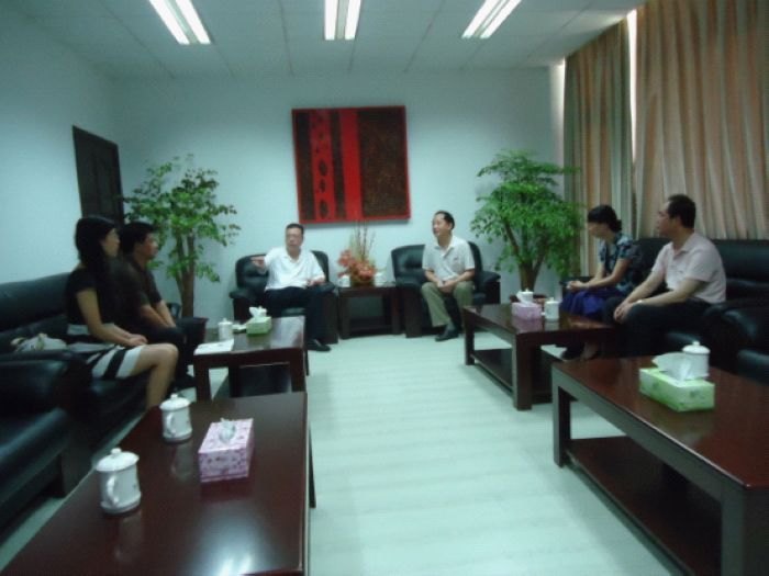 校领导带队考察闽江学院国际合作办学情况