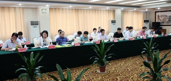 景德镇陶瓷学院2012年暑期研讨会在安徽屯溪召开