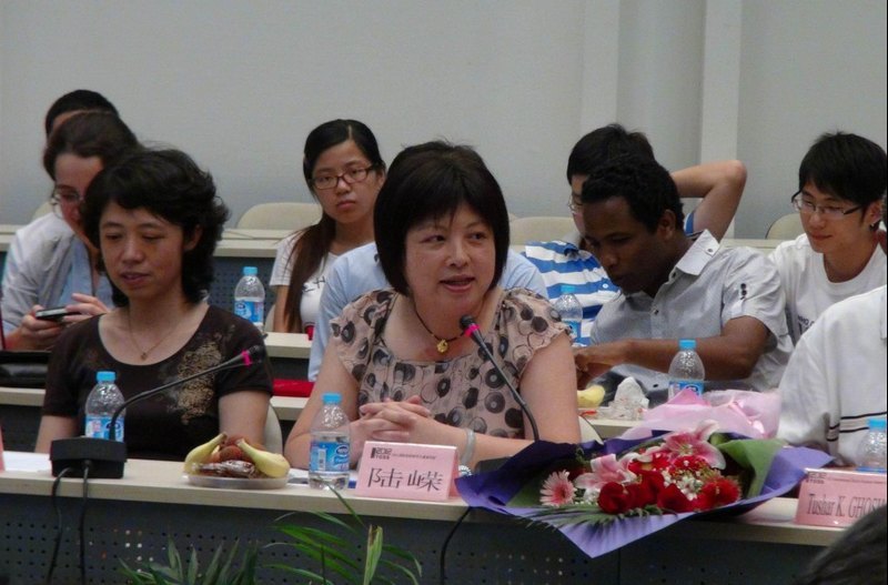 2012国际纺织研究生暑期学校顺利闭幕