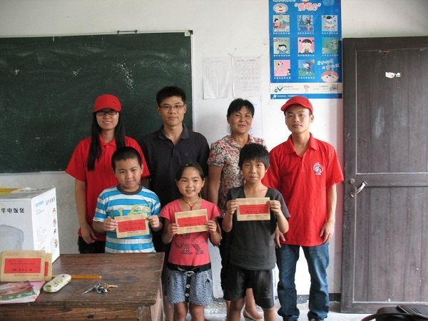 �����ѧԺ�������硱�����ϪСѧ��չ����ʵ��