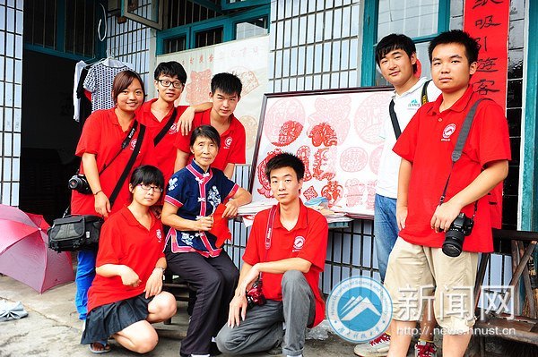 高椅古村来了群摄影人