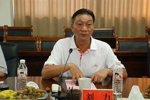 刘力书记、邓艳葵副院长率队赴玉林师范学院学习考察新校区建设和教职工危旧房改住房改造工作