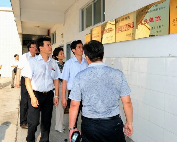 余红胜张丽娟等市领导调研科技创新工作