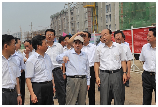 省委书记袁纯清今日上午视察晋中学院新校区工地