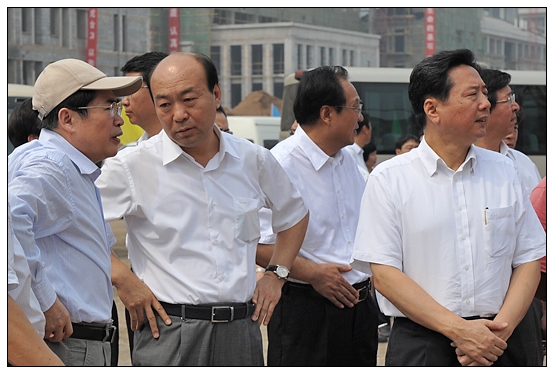 省委书记袁纯清今日上午视察晋中学院新校区工地