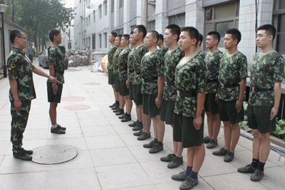校庆专题46:国防生备战校庆热情高