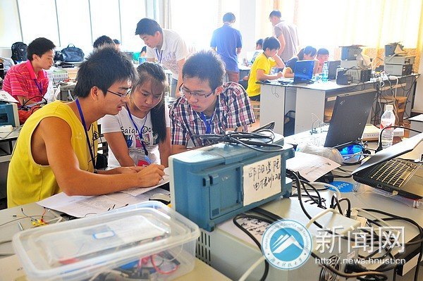 湖南省首届大学生电子设计竞赛(TI杯)在湖南科技大学举行