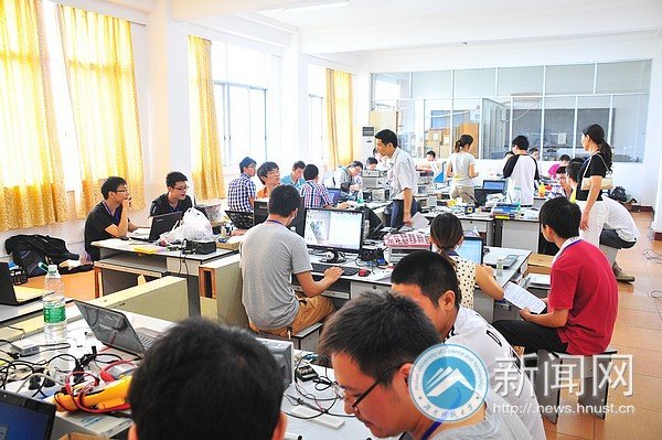 湖南省首届大学生电子设计竞赛(TI杯)在湖南科技大学举行