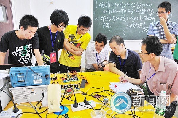 湖南省首届大学生电子设计竞赛(TI杯)在湖南科技大学举行