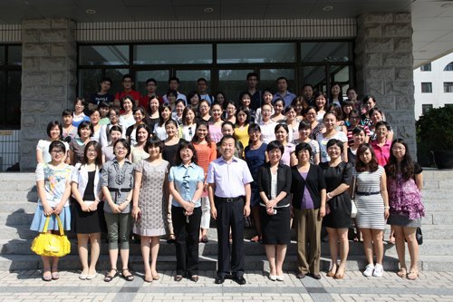 65名新教师参加学校入职培训