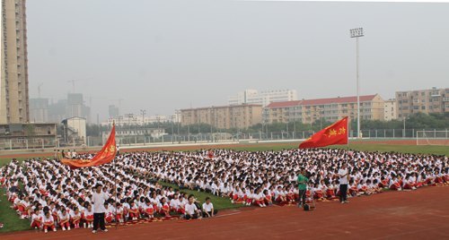 里仁学院举行2012级新生开学典礼暨军训动员大会