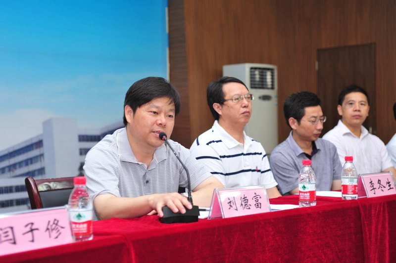 湖北工业大学举行2012年度新教师岗位培训开班典礼