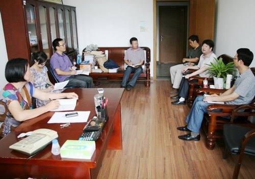 潘璋德书记开学视察椒江校区