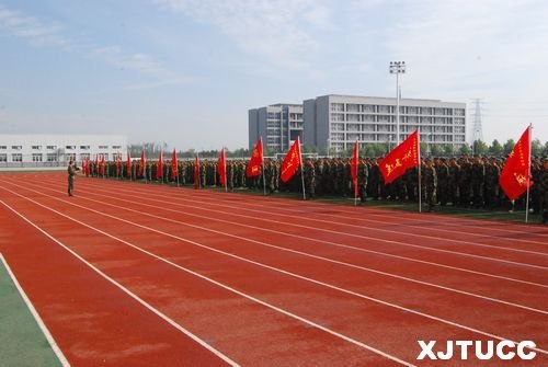 团结就是力量 坚持就是胜利