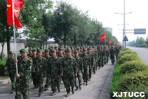 团结就是力量 坚持就是胜利