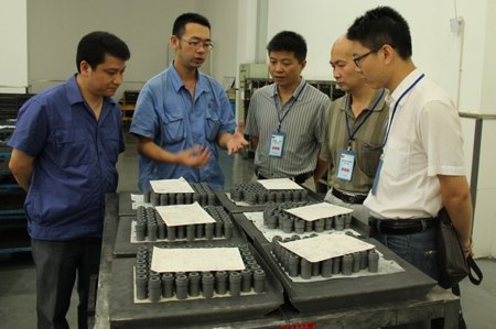 就业指导中心暑期组织十支队伍 对接三大市场