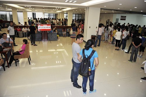 2012年招生暨新生报到工作圆满结束