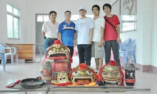 【丰湖党旗红】美术系学生党员到小金口深入调研麒麟文化