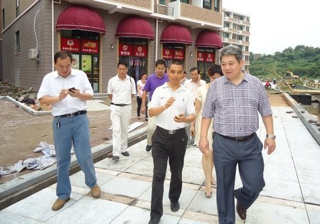 台州学院开展“食品安全大整治百日活动”专项检查