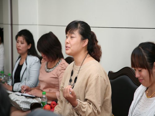 通化师范学院隆重举办庆祝教师节座谈会