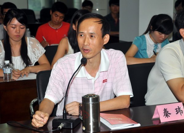 三明学院召开2012年新教师座谈会