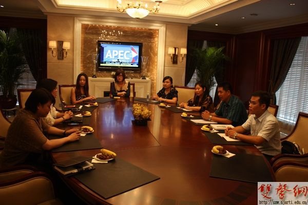 高职学院暑期回访毕业生 推进就业实习基地建设